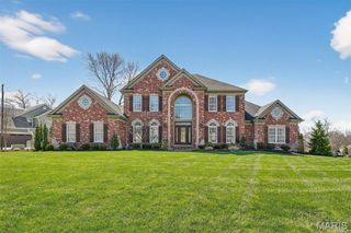 1449 Fairbrook Drive, Des Peres, MO 63131