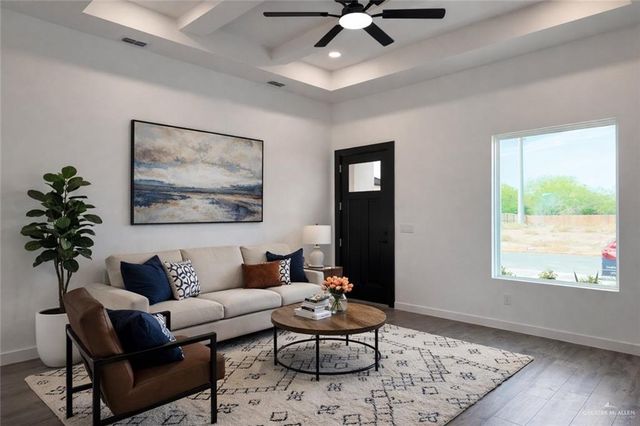 909 E 41st Street, San Juan, TX 78589