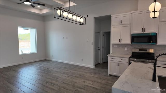 909 E 41st Street, San Juan, TX 78589