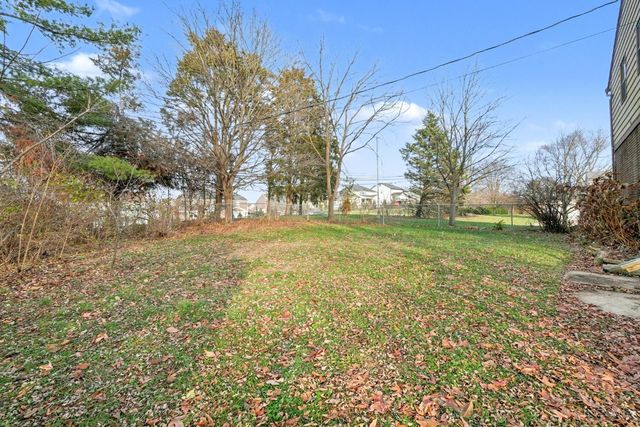 7817 Red Mill Drive, West Chester, OH 45069