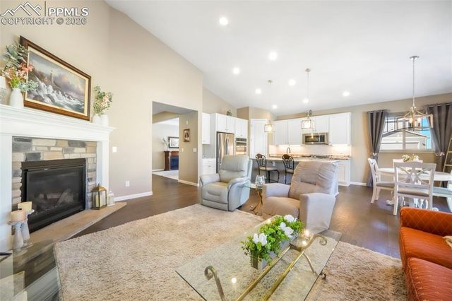 5724 Berry Ridge Way, Castle Rock, CO 80104