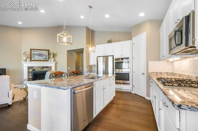 5724 Berry Ridge Way, Castle Rock, CO 80104