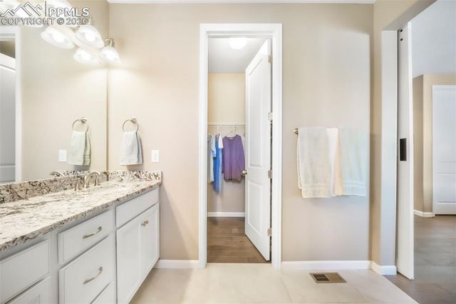 5724 Berry Ridge Way, Castle Rock, CO 80104