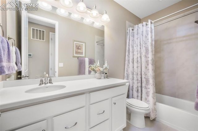 5724 Berry Ridge Way, Castle Rock, CO 80104