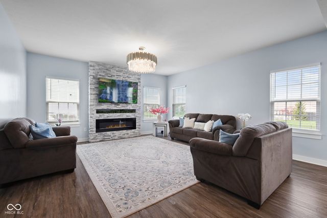 12902 Girvan Way, Fishers, IN 46037