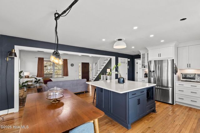 1039 Chadwick Shores Drive, Sneads Ferry, NC 28460