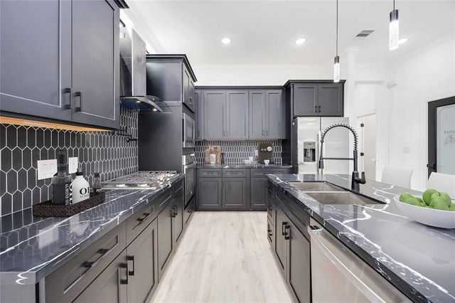 3020 Retta Street, Houston, TX 77026