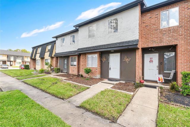 2326 HUNTINGTON GREEN COURT 4, Orlando, FL 32839