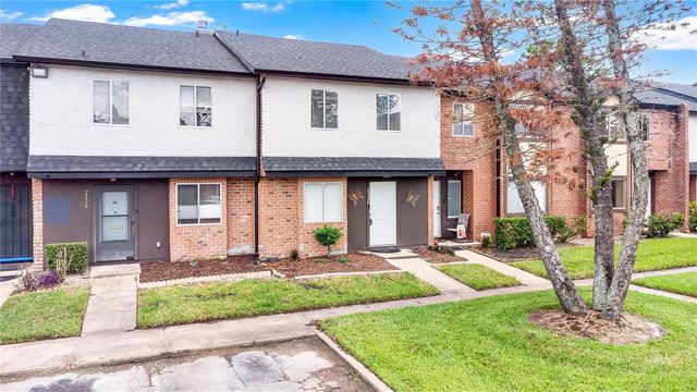 2326 HUNTINGTON GREEN COURT 4, Orlando, FL 32839