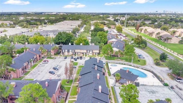 2326 HUNTINGTON GREEN COURT 4, Orlando, FL 32839