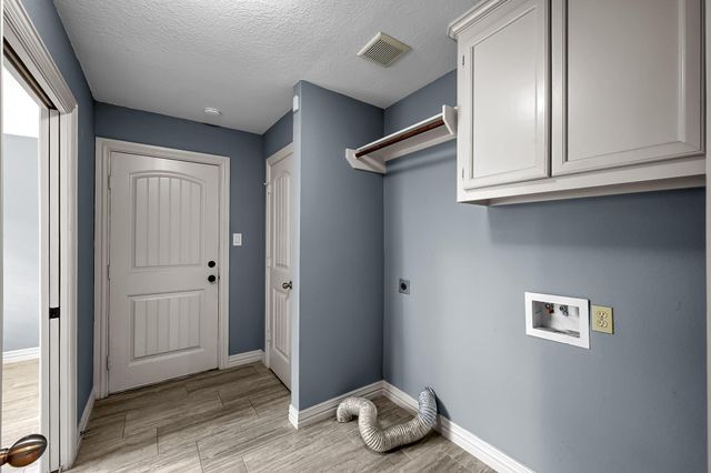 11486 Oak Springs Drive, Willis, TX 77378