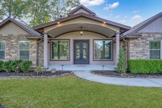 11486 Oak Springs Drive, Willis, TX 77378