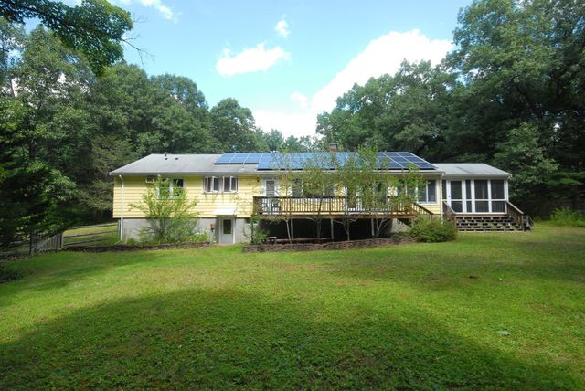 36 Russell, Carlisle, MA 01741