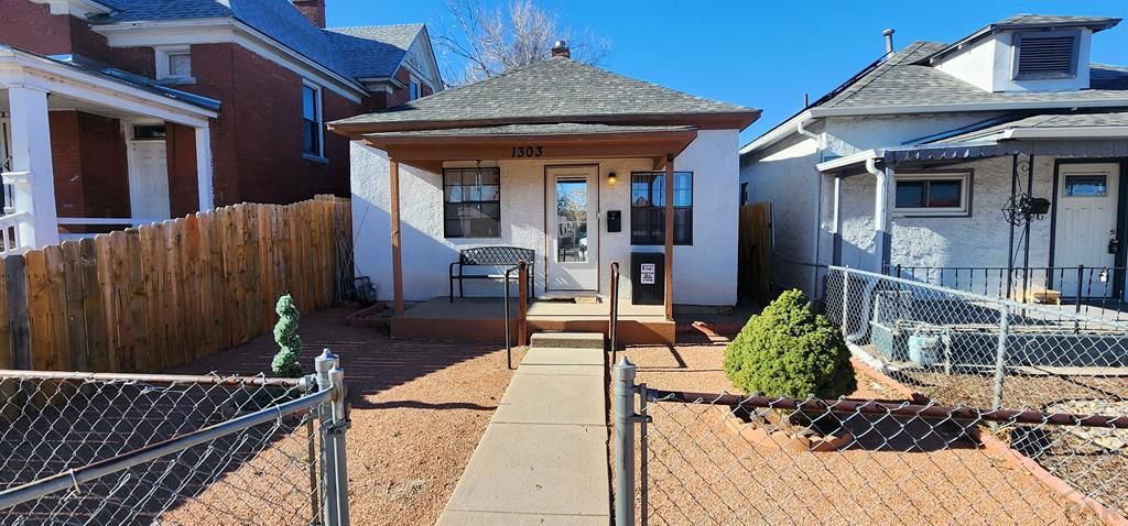 1303 Cypress St, Pueblo, CO 81004