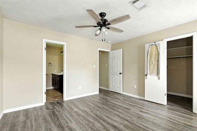 2510 Ewell Drive, League City, TX 77573