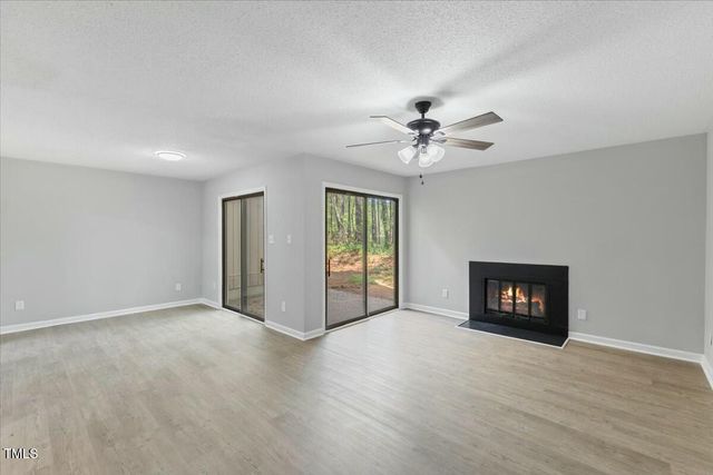 4101 Five Oaks Drive 40, Durham, NC 27707