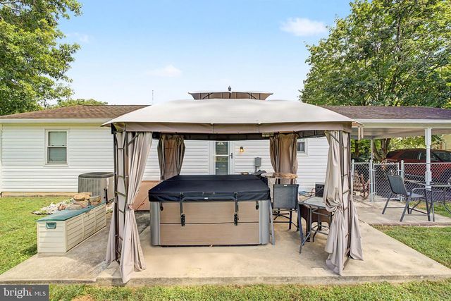 1077 BRAMLY DR, Hagerstown, MD 21742