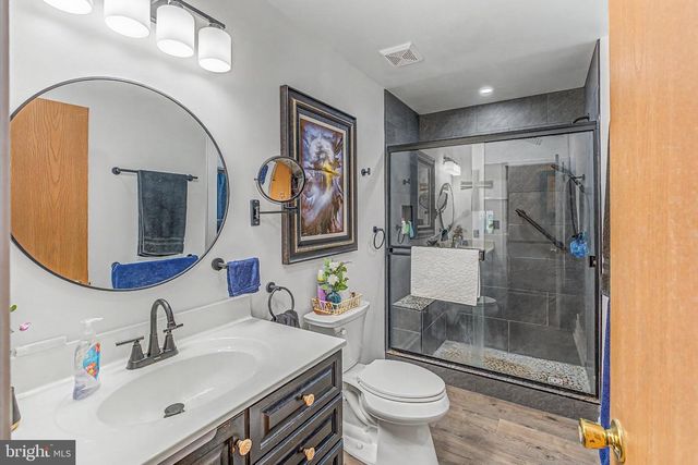 1077 BRAMLY DR, Hagerstown, MD 21742