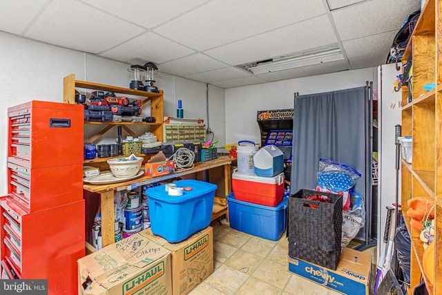 1077 BRAMLY DR, Hagerstown, MD 21742