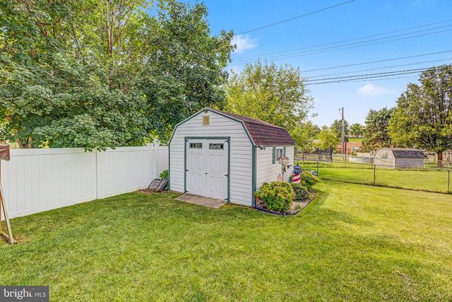 1077 BRAMLY DR, Hagerstown, MD 21742