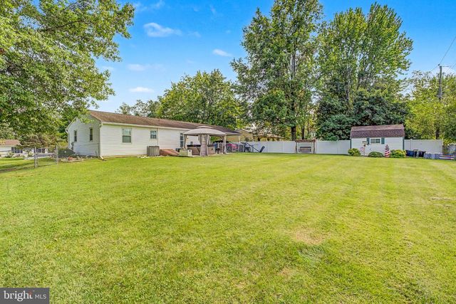 1077 BRAMLY DR, Hagerstown, MD 21742