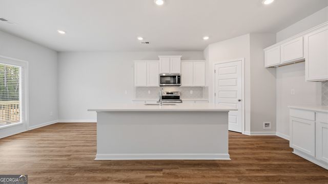 565 Great Salt Lane, Hoschton, GA 30548