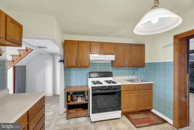 7707 MEATH RD, Dundalk, MD 21222