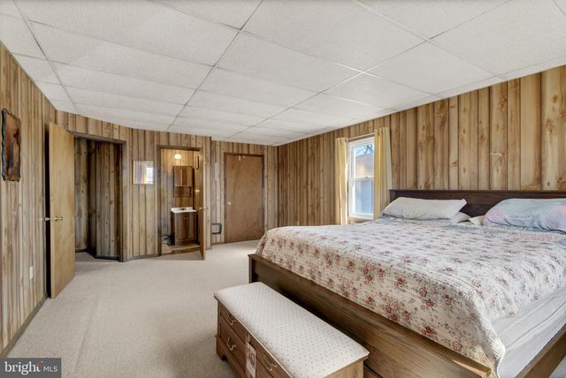 7707 MEATH RD, Dundalk, MD 21222