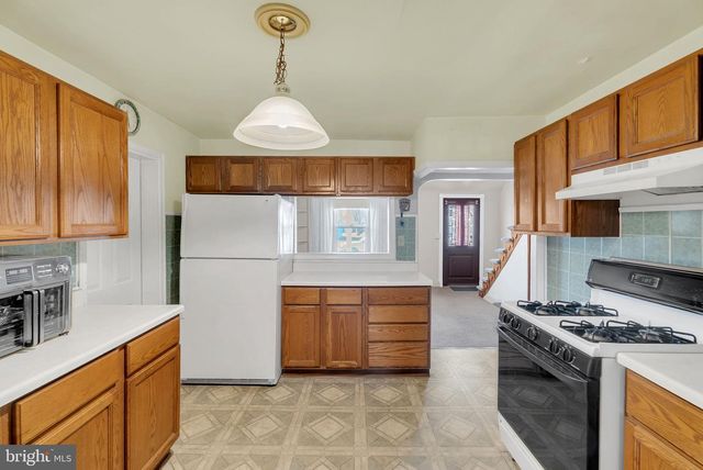 7707 MEATH RD, Dundalk, MD 21222