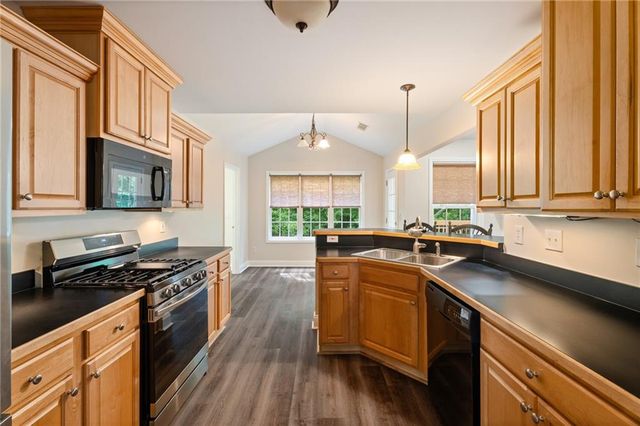 6920 Autumn Hills Drive, Cumming, GA 30028