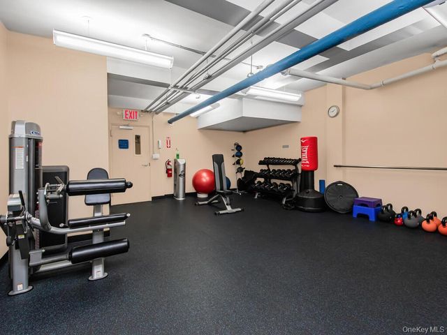 2550 Independence Avenue 2F, Bronx, NY 10463