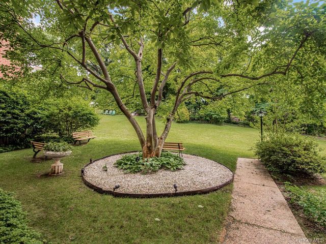 2550 Independence Avenue 2F, Bronx, NY 10463