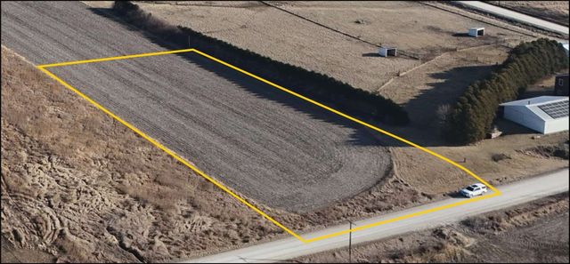 71 330th St., Downey, IA 52358