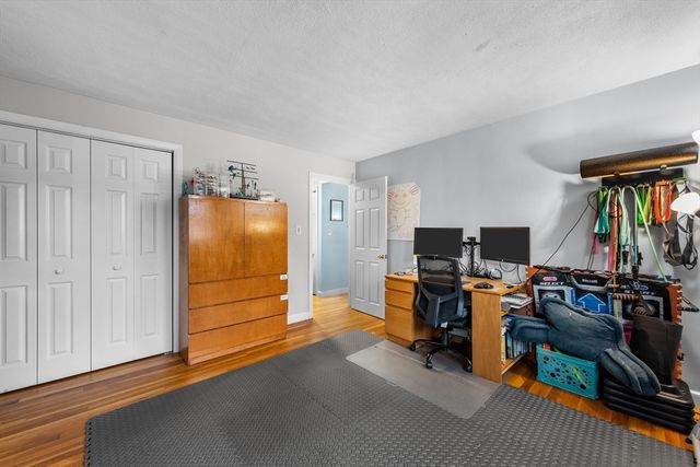 51 Warren 1-1, Waltham, MA 02453