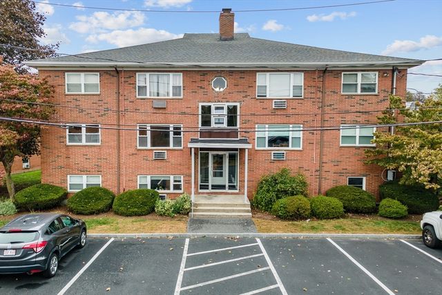 51 Warren 1-1, Waltham, MA 02453