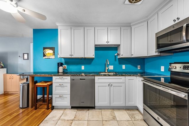 51 Warren 1-1, Waltham, MA 02453