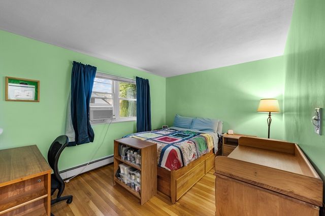 51 Warren 1-1, Waltham, MA 02453