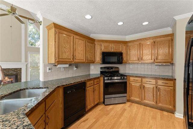 2015 Ashton Pointe Drive, Dacula, GA 30019