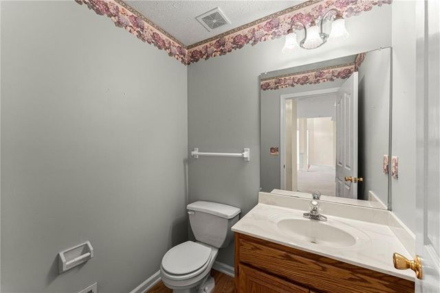 2015 Ashton Pointe Drive, Dacula, GA 30019