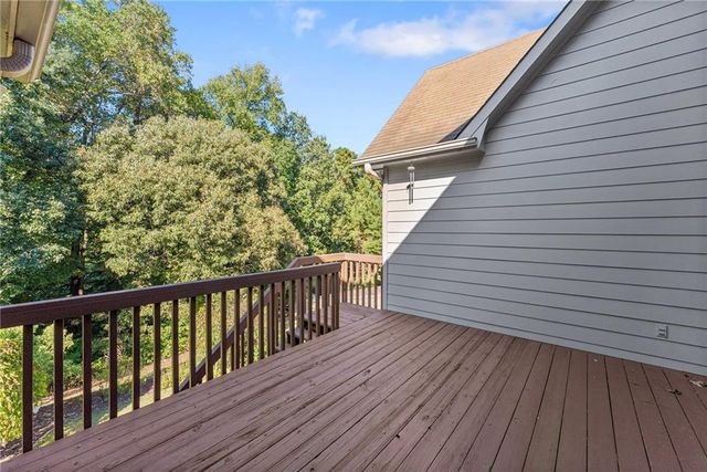 2015 Ashton Pointe Drive, Dacula, GA 30019