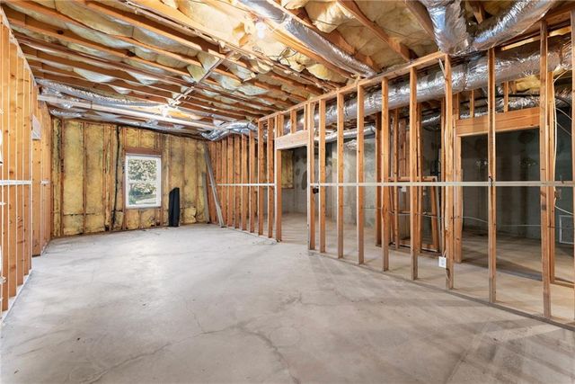 2015 Ashton Pointe Drive, Dacula, GA 30019