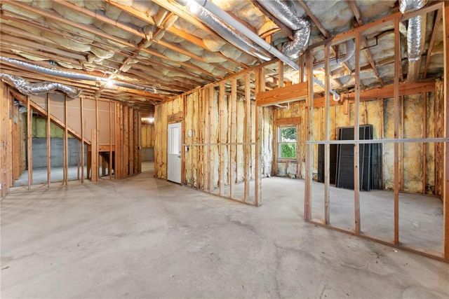 2015 Ashton Pointe Drive, Dacula, GA 30019