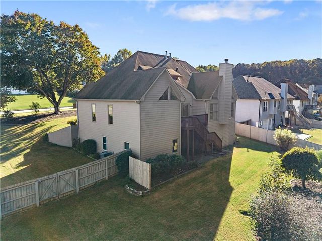 2015 Ashton Pointe Drive, Dacula, GA 30019