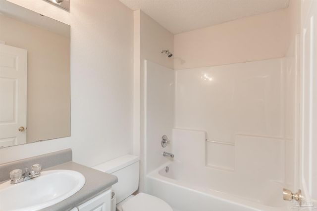 1111 Simpson St, Pensacola, FL 32526