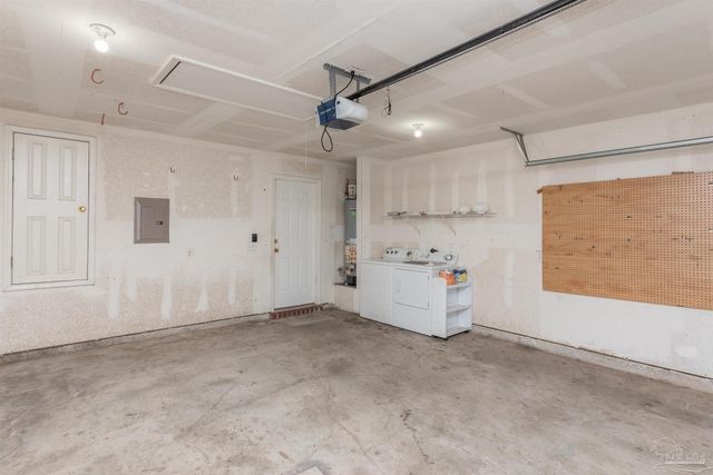 1111 Simpson St, Pensacola, FL 32526