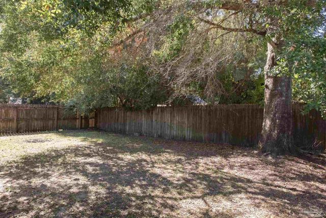 1111 Simpson St, Pensacola, FL 32526