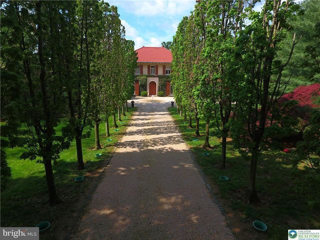 3442 LANARK RD, Coopersburg, PA 18036