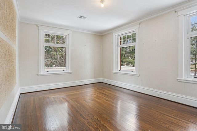 3442 LANARK RD, Coopersburg, PA 18036