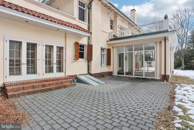 3442 LANARK RD, Coopersburg, PA 18036