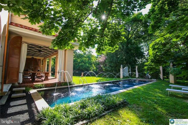 3442 LANARK RD, Coopersburg, PA 18036